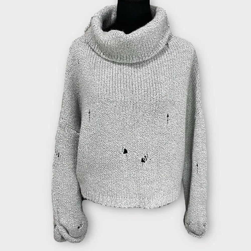 Vintage Havana Sweater Distressed Small